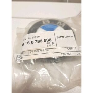 Genuine BMW OEM Wheel Center Cap Part # 36136783536 – New